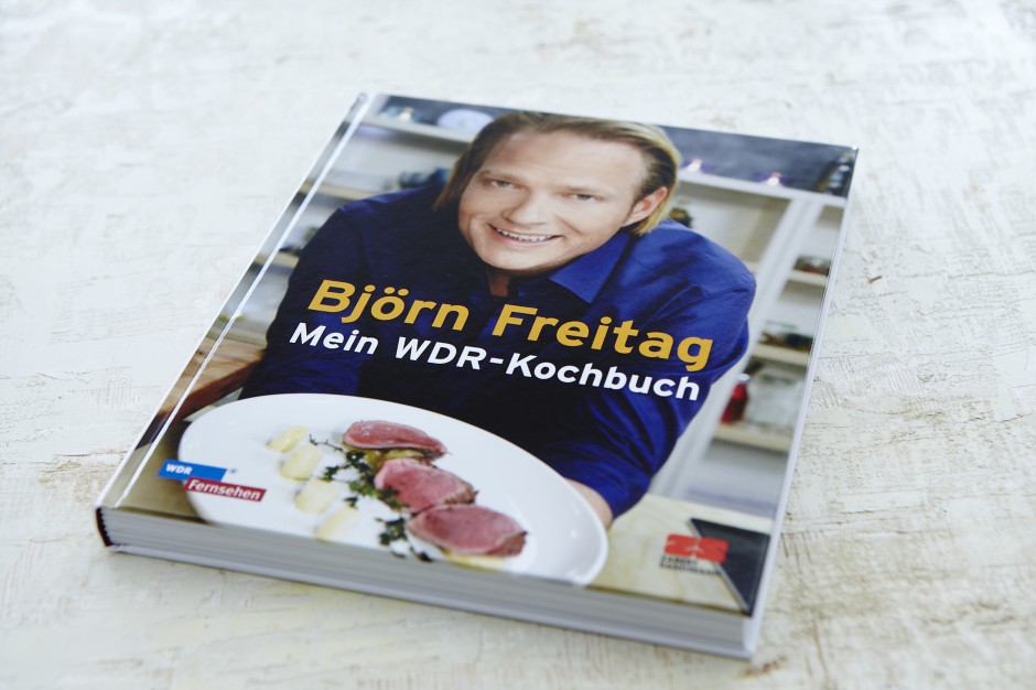 …out now :-) …unser neues buch mit björn freitag …